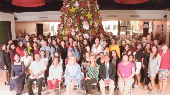 El IC celebra la Navidad y premia a sus docentes