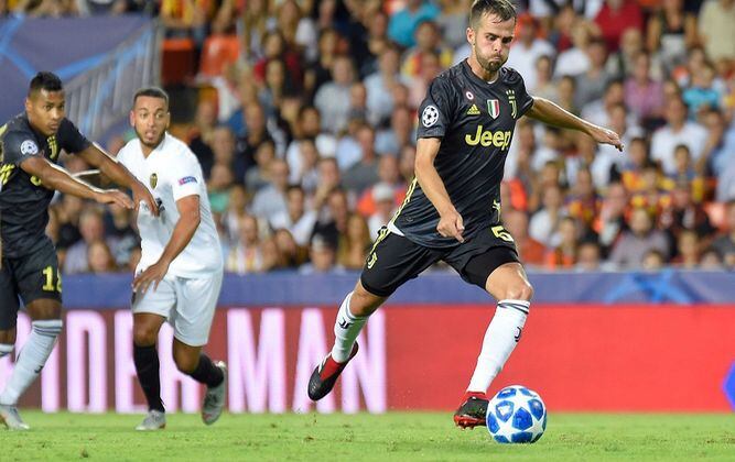 marca Electrónico detective Juventus gana en Valencia pese a jugar con 10 por tarjeta roja a Cristiano  Ronaldo | La Prensa Panamá