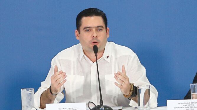 Carrizo advierte que el presidente Cortizo podría llamar a una constituyente paralela