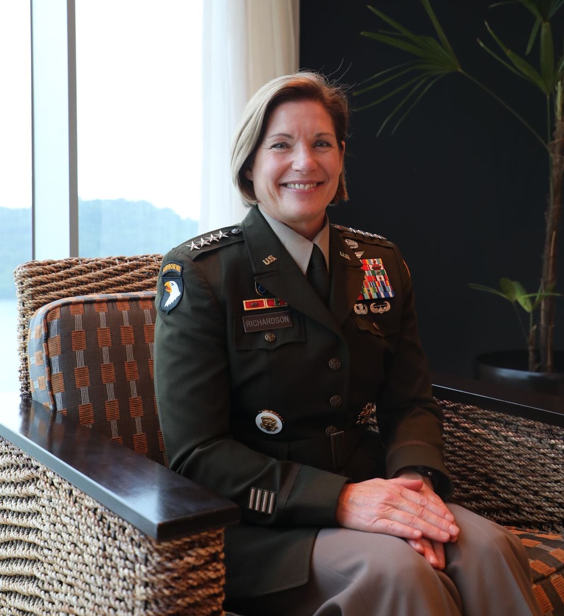 General Laura Richardson La Perspectiva Diferente En El Comando Sur De Estados Unidos La 4298