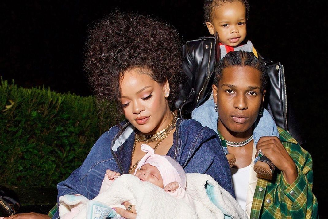 Rihanna y A$AP Rocky presentan a Riot Rose, su segundo bebé, en una sesión de fotos estilo paparazzi