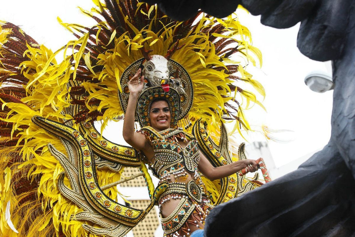 Reina de Carnaval en Panamá, portera en Guatemala 