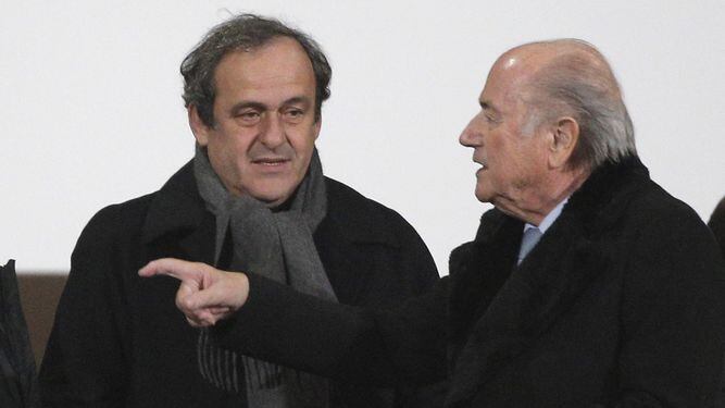 Blatter y Platini, suspendidos por comité de ética de la FIFA