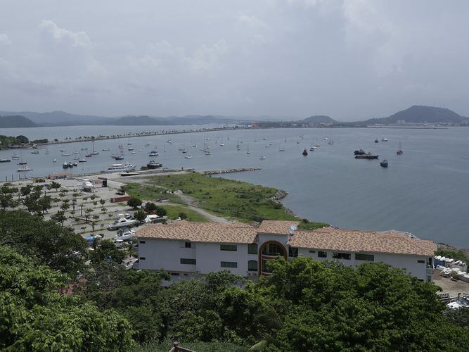 Corte falla en contra de venta de tierras en isla Flamenco