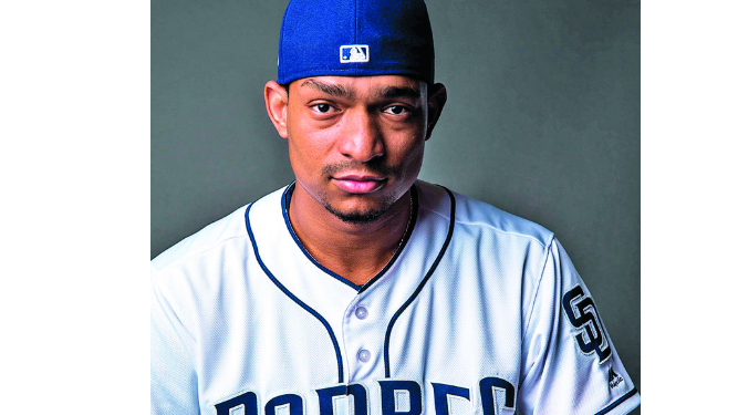 Christian Bethancourt también muestra su poder con los Padres