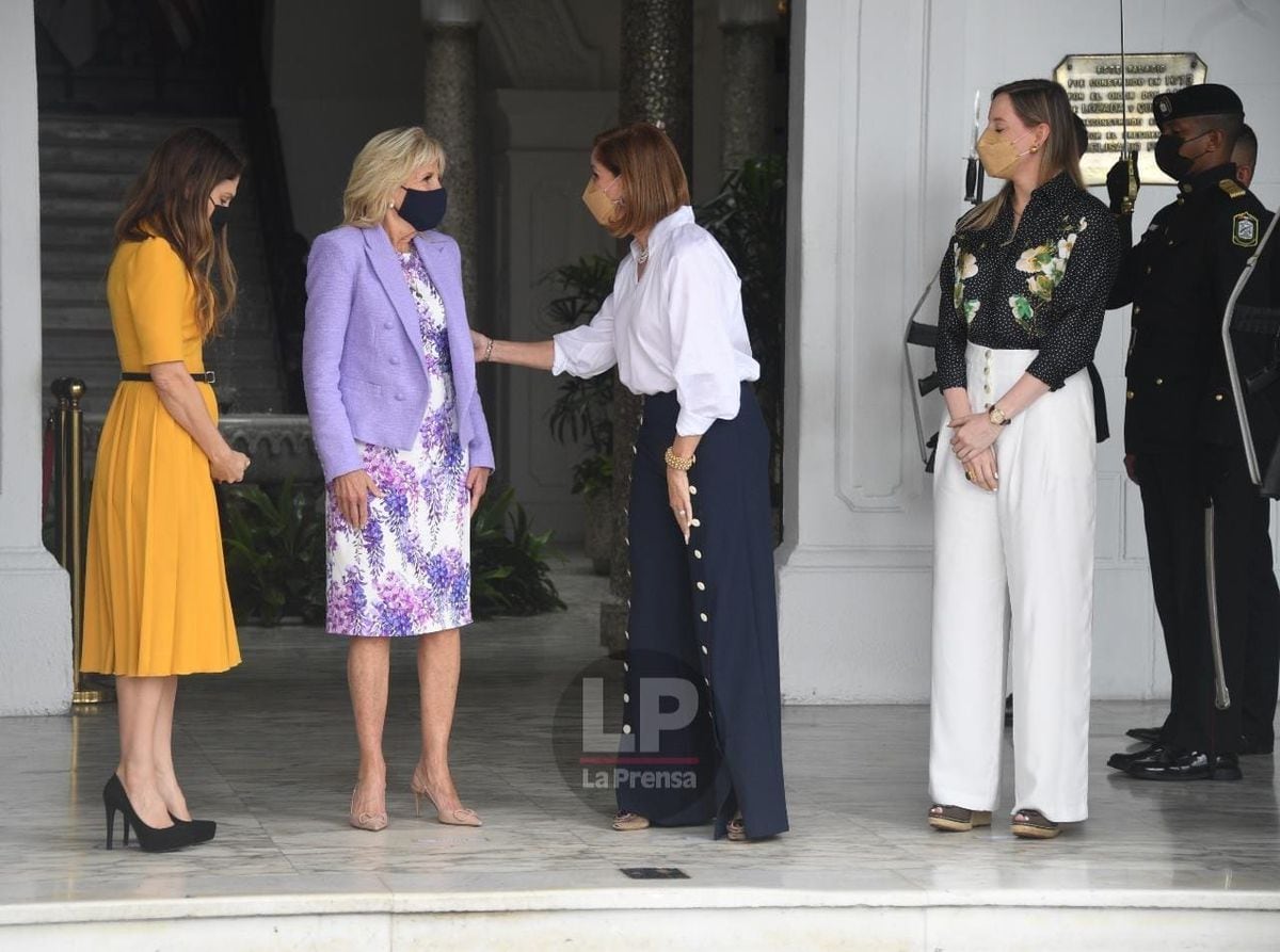 FOTOS: Jill Biden ya está en Panamá; Yazmín de Cortizo y su hija la reciben en Presidencia