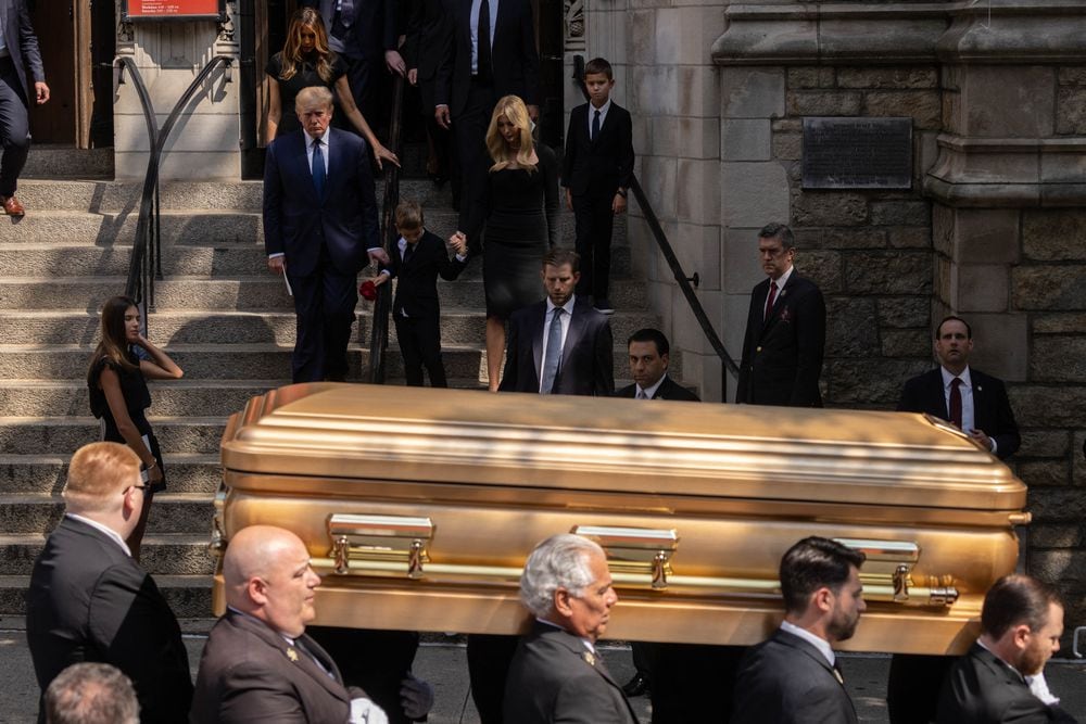 Familia Trump da el último adiós a Ivana en funeral en Nueva York | La  Prensa Panamá