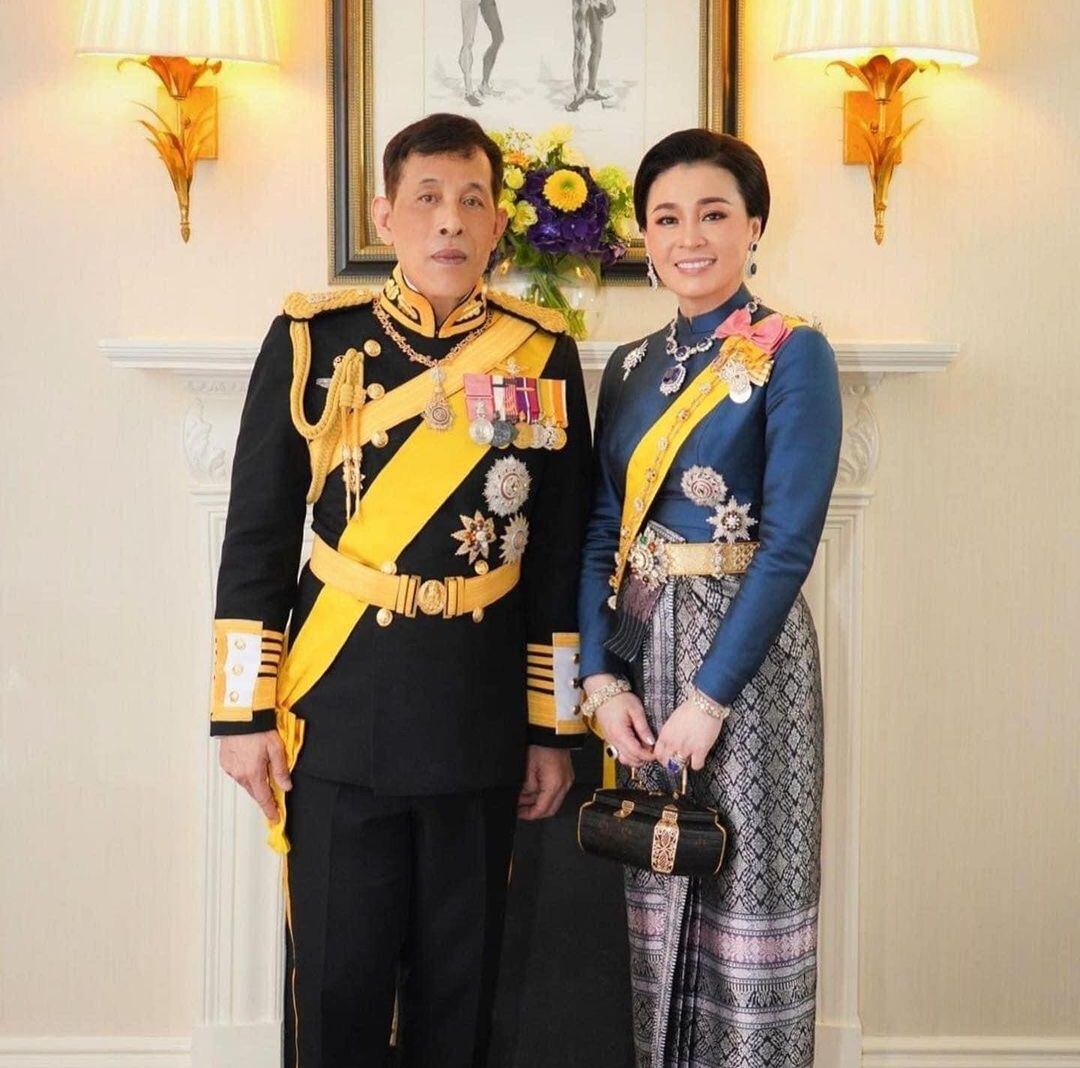 El ‘look’ de la reina de Tailandia que impactó más que el de la reina Letizia de España