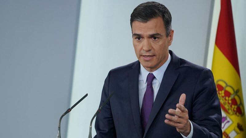 Sánchez reflexionará sobre si renuncia a la Presidencia del Gobierno español tras la denuncia contra su esposa