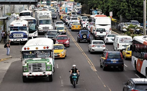 ATTT sanciona a transportistas por aumento ilegal de tarifas