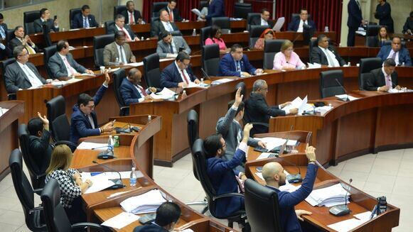 Minuto a minuto: el pleno vota a favor de las propuestas elaboradas por la Concertación, aunque sí introduce modificaciones