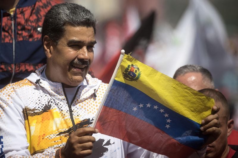 Estados Unidos cumple su promesa y restaura sanciones al petróleo venezolano para presionar a Nicolás Maduro