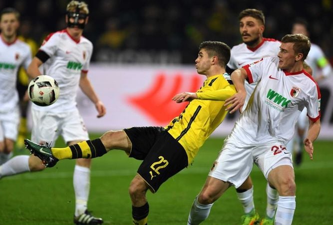 Borussia Dortmund tropeça mais uma vez e empata com Augsburg na Bundesliga  - Folha PE