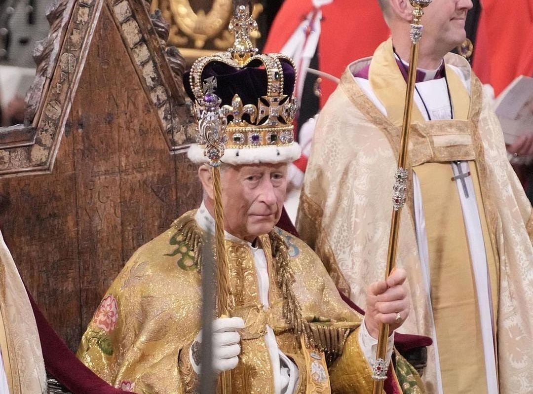 El rey Charles III es coronado, y también su esposa Camila