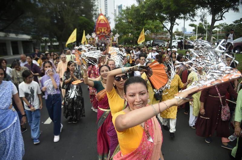 Celebrando la cultura hindú: el Festival de la India realizó su décimo séptima edición