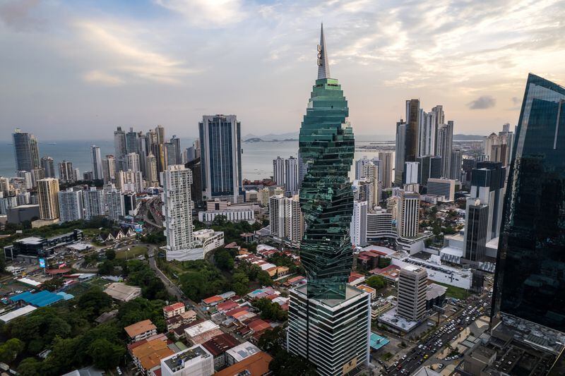 Fitch: Panamá pierde grado de inversión