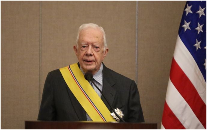 Jimmy Carter recibe condecoración Manuel Amador Guerrero