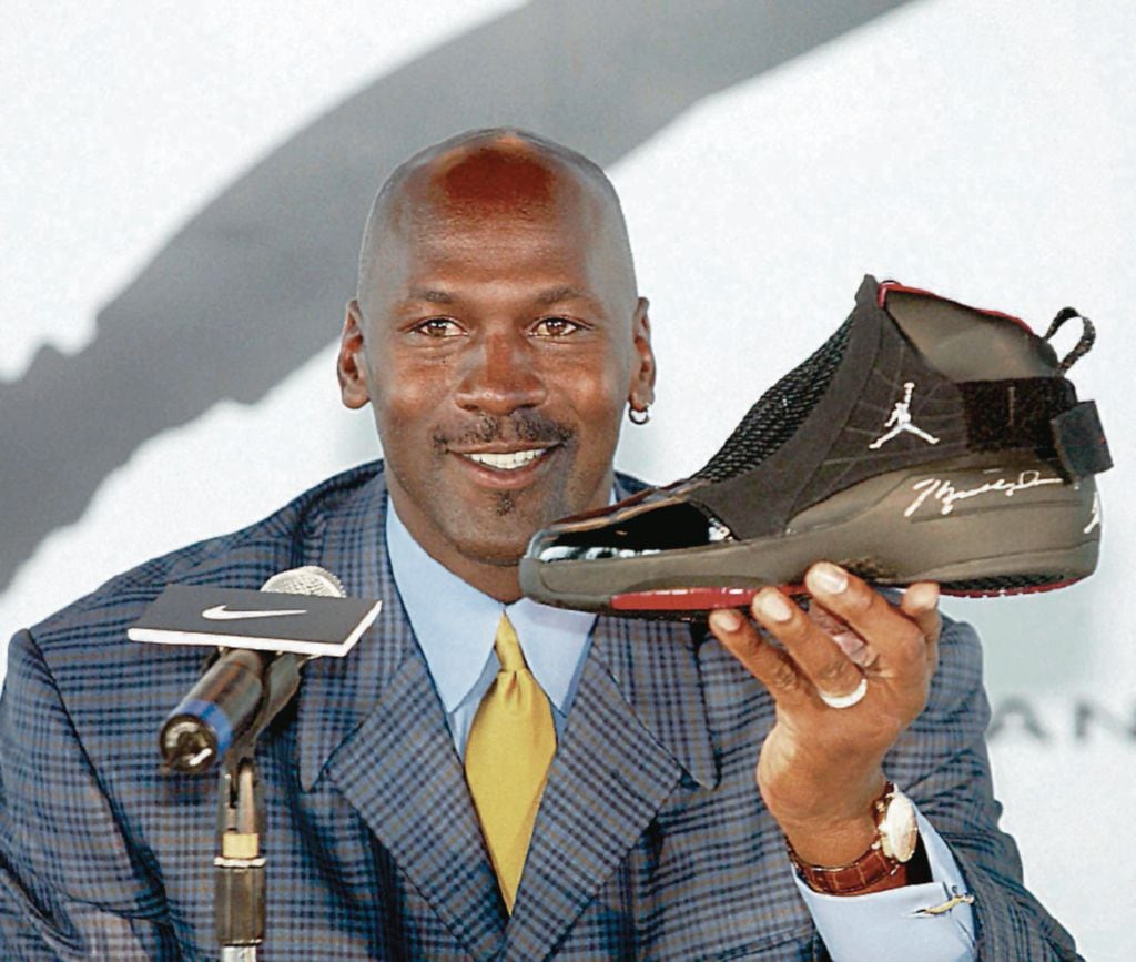 ofrece zapatillas de Michael Jordan | La Prensa Panamá