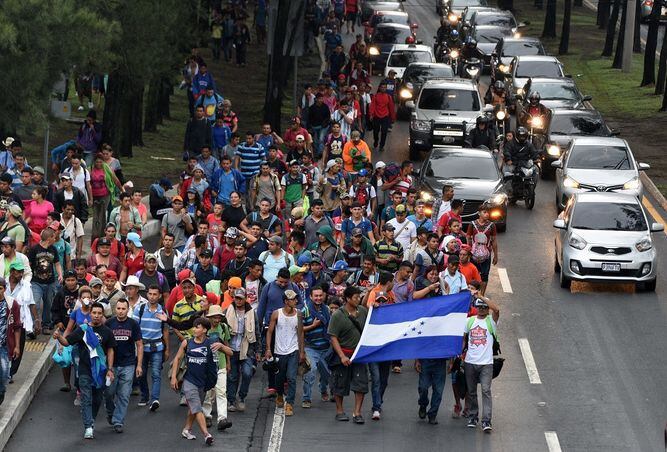 Caravana de hondure os se dirige a la frontera con M xico La