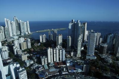 Urge consolidación fiscal en Panamá, advierte J.P. Morgan sobre retos del nuevo gobierno