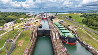 Temporada de lluvia permite que el Canal de Panamá aumente el tránsito de barcos