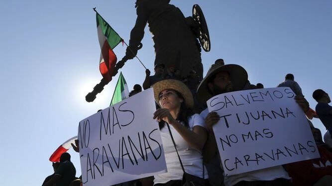 Protestan en Tijuana contra los migrantes hondureños