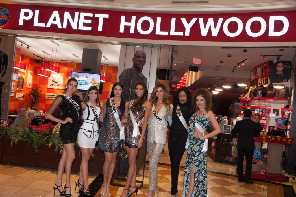 Laura de Sanctis estrenó vestido de fantasía en Miss Universo