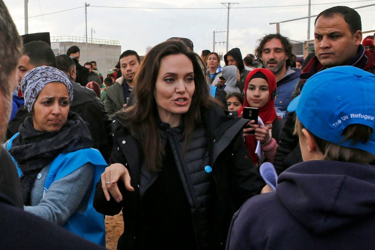 Angelina Jolie trabaja con OTAN contra la violencia sexual