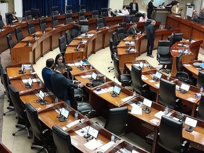 Pleno de la Asamblea rechaza acta que buscaba mantener vivo el proyecto de ley de Benicio Robinson