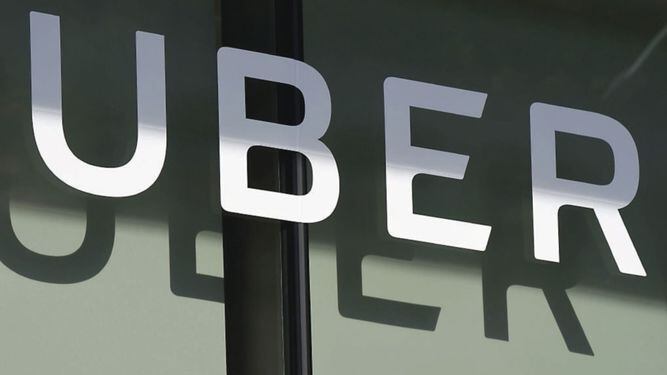 Colombia multa a Uber por 'obstruir' visita de autoridad comercial