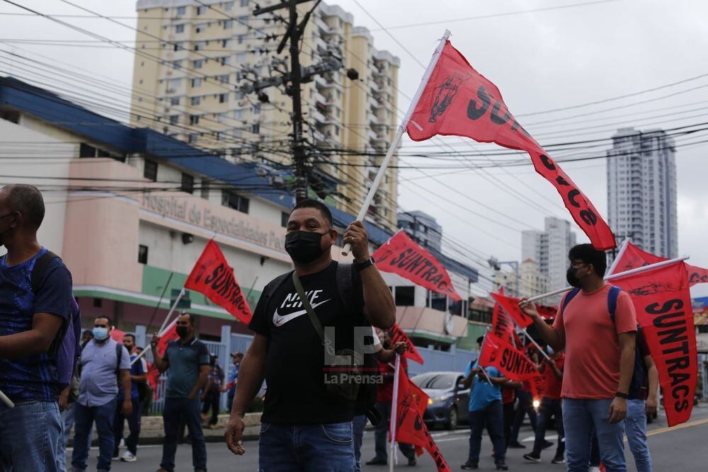 Suntracs protesta en varios puntos del país; dirigencia obrera reporta un 96% de paralización de la industria