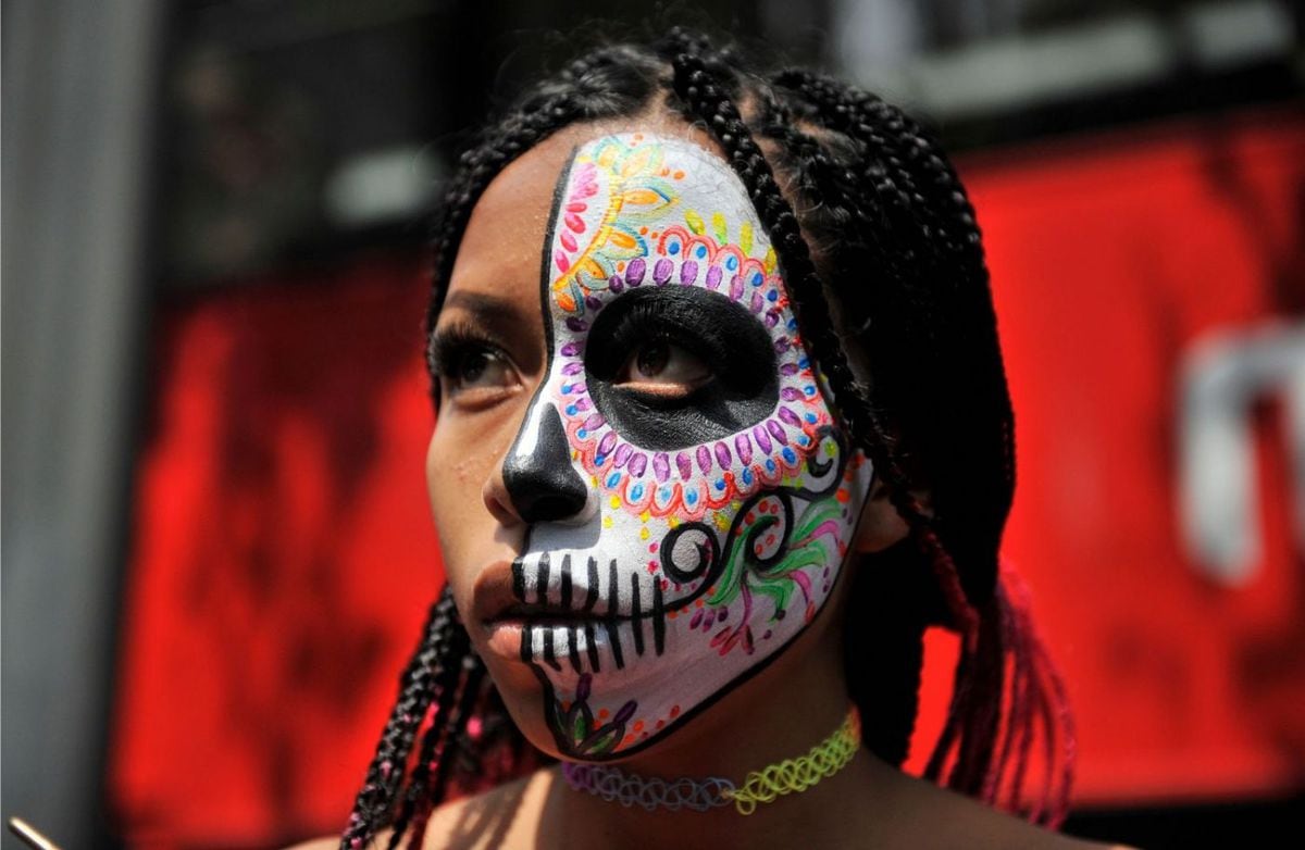 FOTOS: Así fue el desfile de catrinas en México en anticipación al Día de Muertos