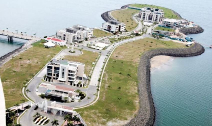 Corte declara inconstitucional artículo de ley que permitió creación de islas artificiales
