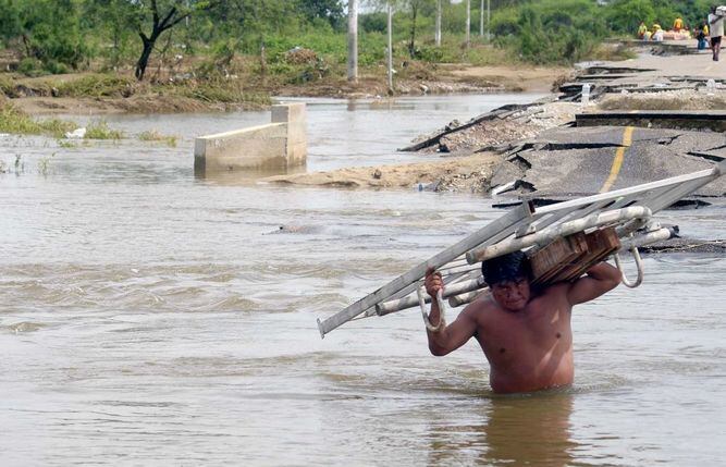Lluvias en Perú dejan 101 muertos y más de 900 mil afectados