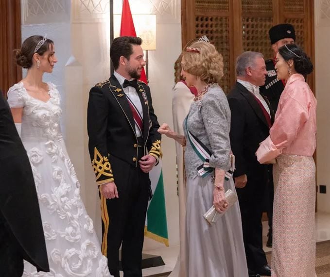La boda real del año: el enlace del príncipe de Jordania y una arquitecta de Arabia Saudita (fotos)