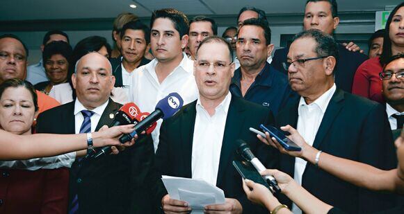 PRD no avalará contrato ley de Minera Panamá