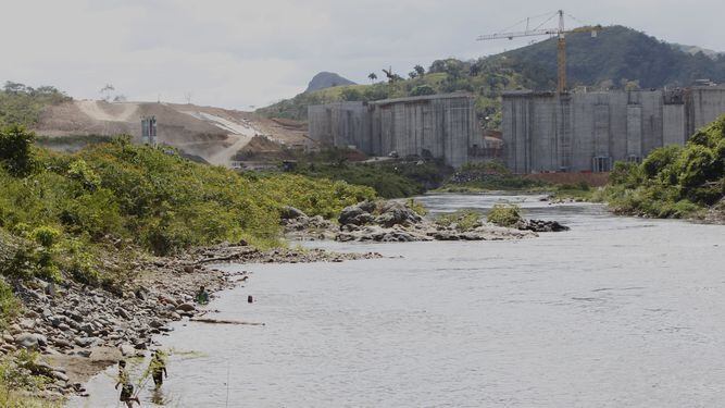 Indígenas aceptan diálogo con el Gobierno sobre proyecto hidroeléctrico de Barro Blanco