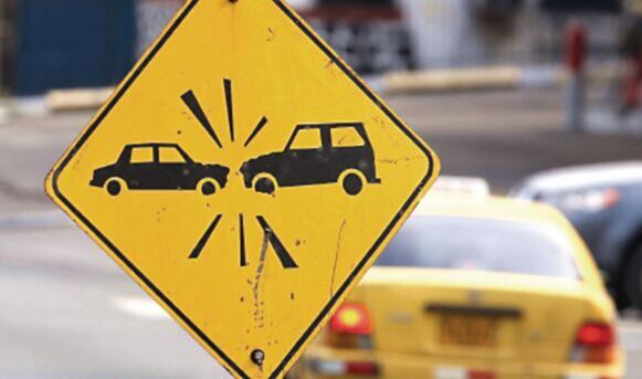 Contratan más pólizas de auto