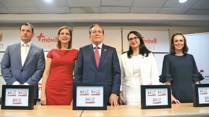 Más Móvil lanza 3 millones de tarjetas conmemorativas a la ‘Primera infancia’