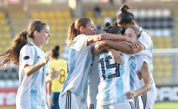 Primer asalto para las chicas