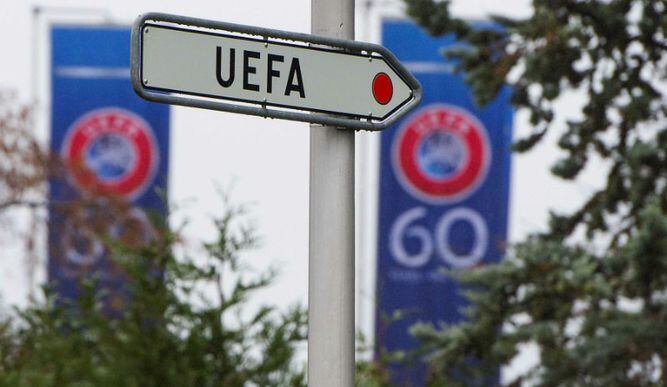 Policía suiza registra sede de la UEFA tras investigaciones de ICIJ