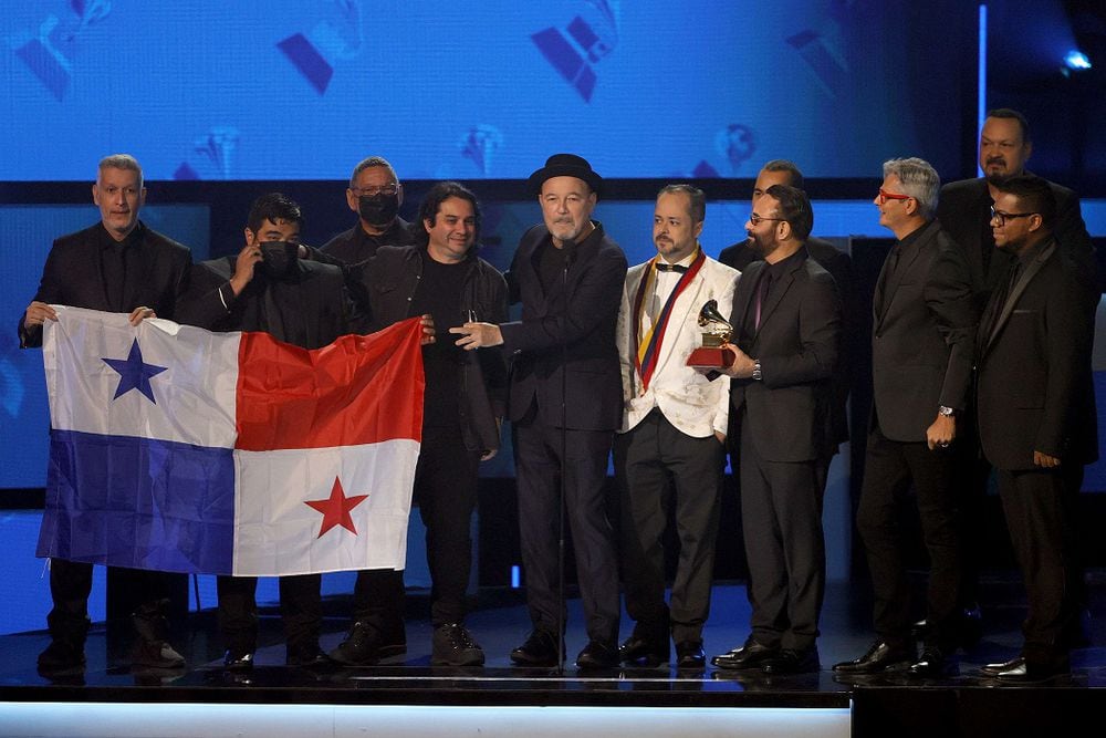Rubén Blades se lleva dos Latin Grammy por ‘Mejor Álbum de Salsa’ y ‘Mejor Álbum del Año’