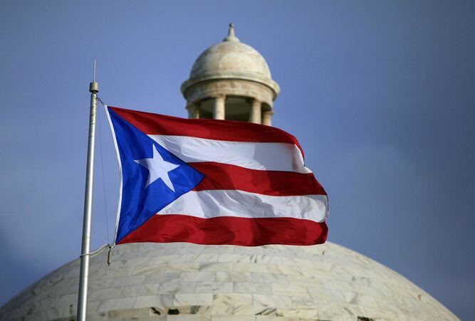 Senado de EU aprueba ayuda financiera a Puerto Rico