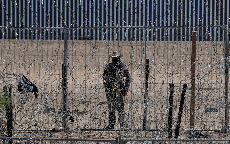 Estados Unidos promulga norma que busca elevar estándares para solicitar asilo en la frontera sur