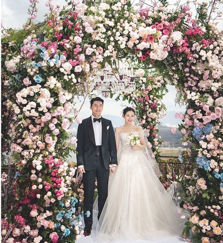 Son Ye Jin y Hyun Bin: los vestidos de novia que lució la protagonista de Crash Landing on You