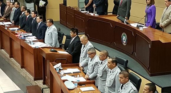 Ministro de Seguridad y director de la Policía comparecen ante la Asamblea