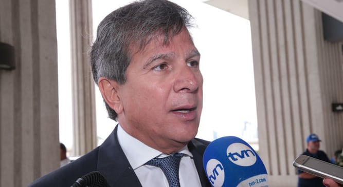 Fisuras en el Partido Panameñista: críticas, puños y descontento