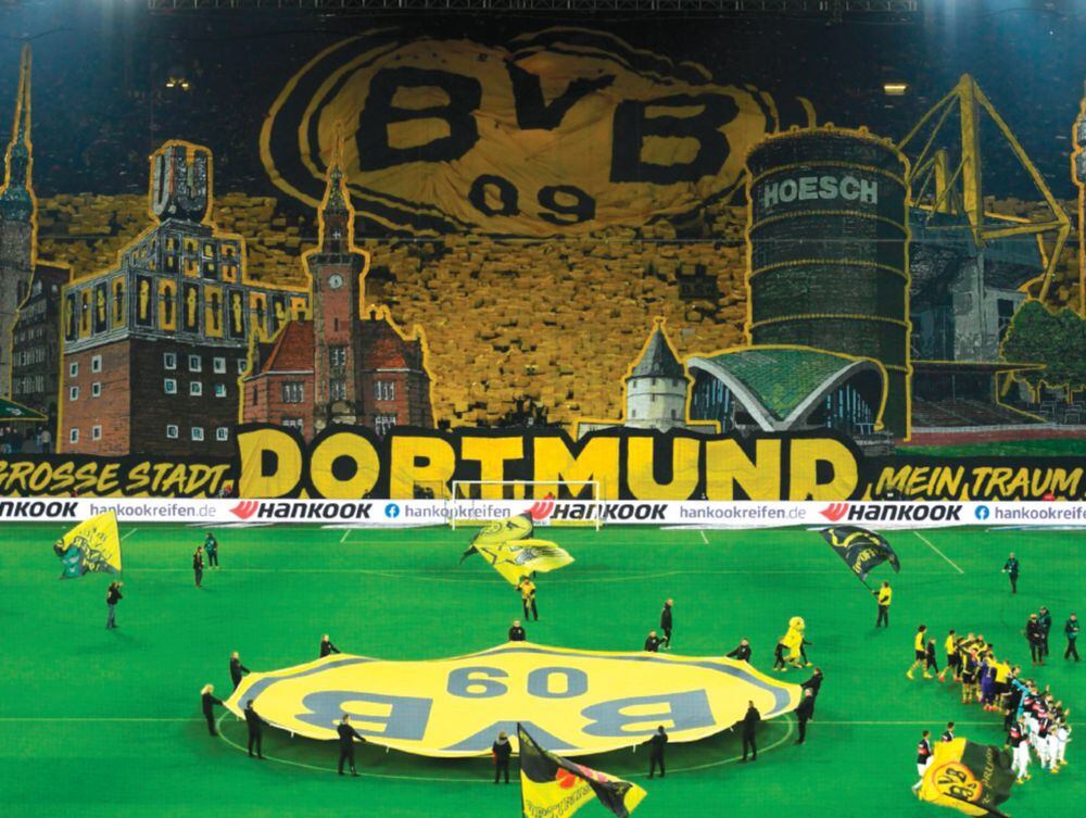 El ‘Muro Amarillo’ de Dortmund, el jugador número 12 | La Prensa Panamá