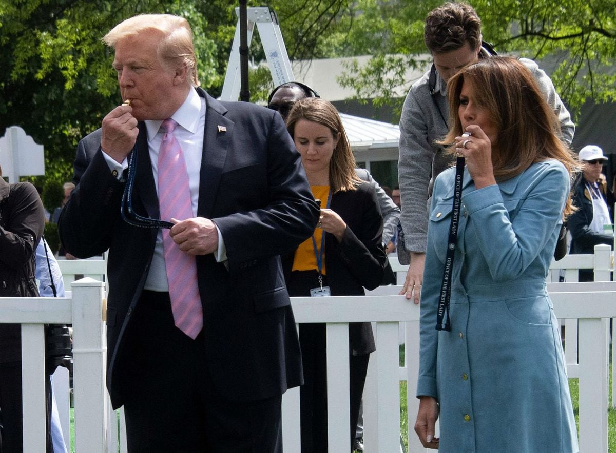 Melania y Donald Trump, en la carrera de huevos de Pascua en la Casa Blanca