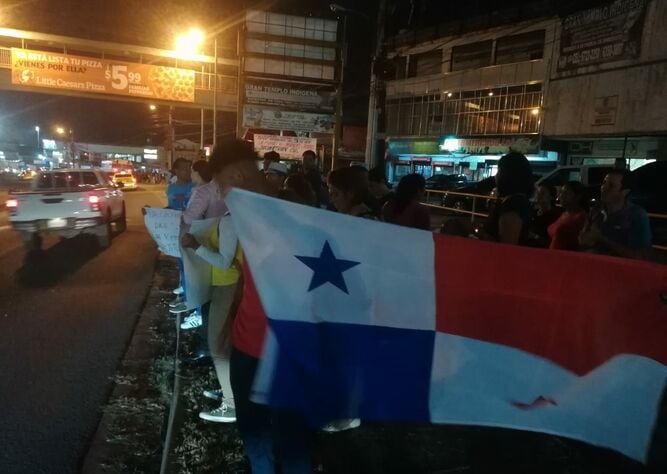 Residentes de Panamá Oeste repudian reformas constitucionales